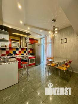 3-к квартира, на длительный срок, 100м2, 4/5 этаж