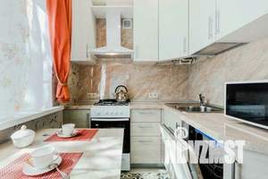 1-к квартира, посуточно, 40м2, 4/4 этаж