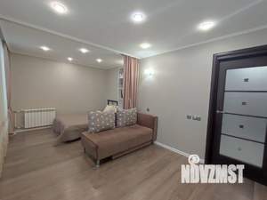 1-к квартира, посуточно, 34м2, 1/9 этаж