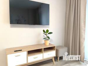 Студия квартира, посуточно, 28м2, 2/10 этаж