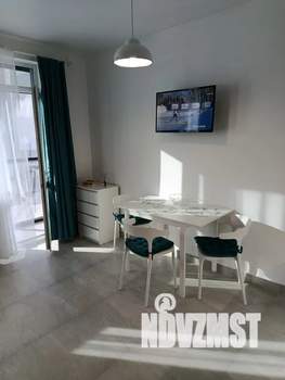 Студия квартира, посуточно, 25м2, 1/5 этаж