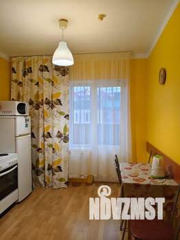 1-к квартира, посуточно, 38м2, 4/4 этаж
