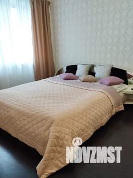 1-к квартира, посуточно, 42м2, 4/8 этаж