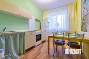 1-к квартира, посуточно, 41м2, 1/1 этаж