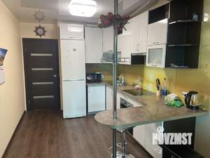 1-к квартира, посуточно, 50м2, 4/10 этаж