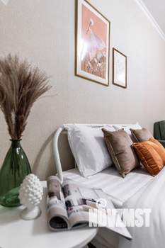 1-к квартира, посуточно, 33м2, 6/9 этаж