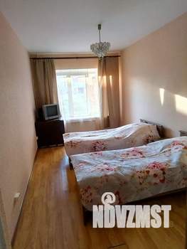 2-к квартира, посуточно, 50м2, 1/8 этаж