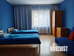 3-к квартира, посуточно, 80м2, 2/4 этаж