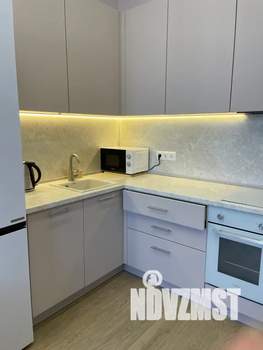 2-к квартира, посуточно, 35м2, 5/5 этаж