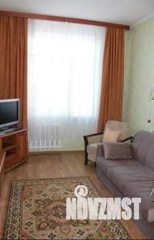 1-к квартира, посуточно, 42м2, 5/5 этаж