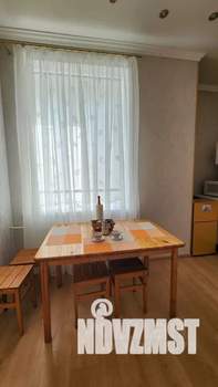 1-к квартира, посуточно, 32м2, 6/6 этаж