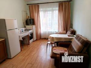 2-к квартира, посуточно, 50м2, 1/8 этаж
