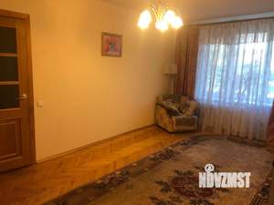 3-к квартира, на длительный срок, 56м2, 1/5 этаж