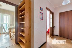 1-к квартира, посуточно, 37м2, 1/1 этаж