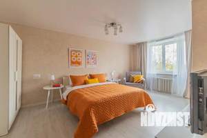 1-к квартира, посуточно, 35м2, 1/1 этаж