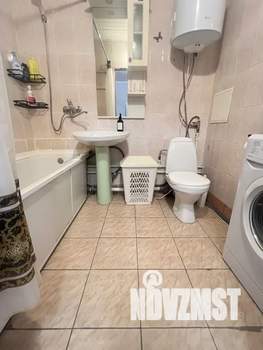 Студия квартира, посуточно, 35м2, 3/4 этаж