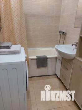 1-к квартира, посуточно, 44м2, 1/1 этаж