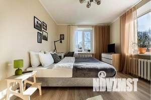 2-к квартира, посуточно, 42м2, 4/4 этаж