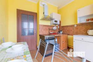 1-к квартира, посуточно, 37м2, 1/1 этаж