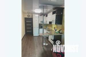 1-к квартира, посуточно, 50м2, 4/10 этаж