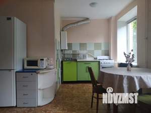 2-к квартира, посуточно, 54м2, 2/4 этаж