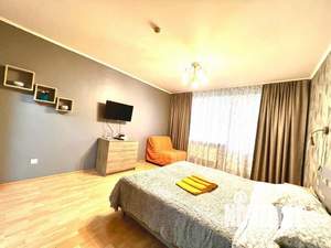 1-к квартира, посуточно, 37м2, 1/1 этаж