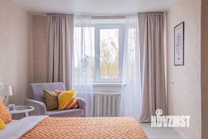 1-к квартира, посуточно, 35м2, 6/9 этаж