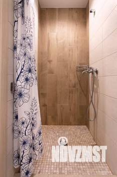 1-к квартира, посуточно, 37м2, 1/1 этаж