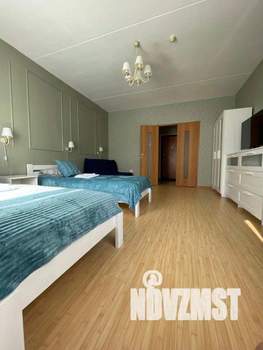 2-к квартира, посуточно, 55м2, 1/1 этаж