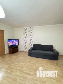 2-к квартира, посуточно, 65м2, 1/4 этаж
