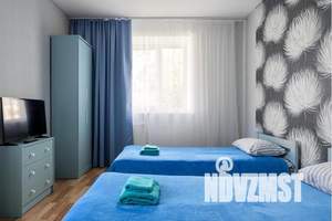 1-к квартира, посуточно, 65м2, 2/4 этаж