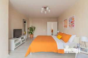 1-к квартира, посуточно, 35м2, 6/9 этаж