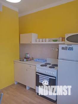 1-к квартира, посуточно, 38м2, 4/4 этаж