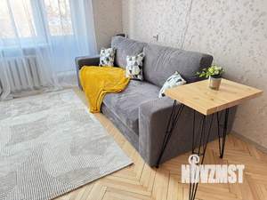 1-к квартира, посуточно, 33м2, 6/9 этаж