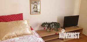 1-к квартира, посуточно, 48м2, 2/6 этаж