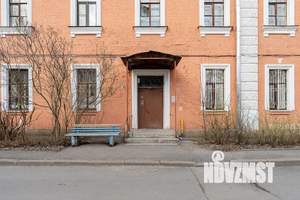 1-к квартира, посуточно, 42м2, 1/2 этаж