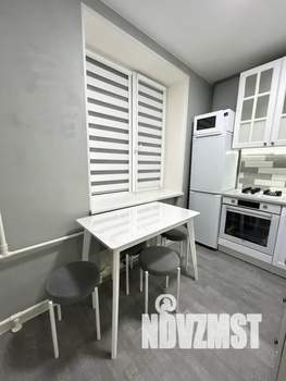 1-к квартира, посуточно, 35м2, 3/3 этаж