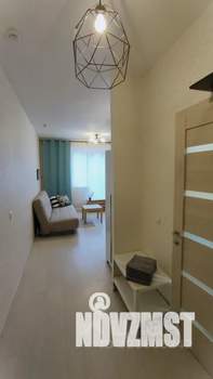Студия квартира, посуточно, 25м2, 1/5 этаж