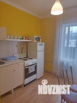 1-к квартира, посуточно, 38м2, 4/4 этаж