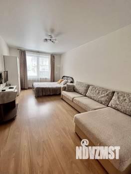 1-к квартира, посуточно, 47м2, 1/1 этаж