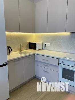 2-к квартира, посуточно, 35м2, 5/5 этаж