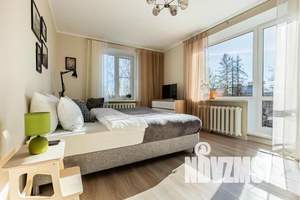 2-к квартира, посуточно, 42м2, 4/4 этаж