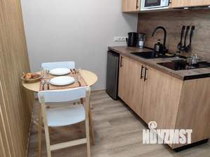 Студия квартира, посуточно, 27м2, 2/10 этаж