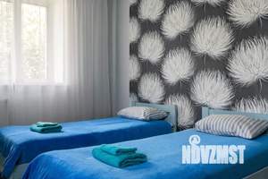 3-к квартира, посуточно, 55м2, 1/1 этаж