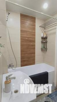 Студия квартира, посуточно, 25м2, 1/5 этаж