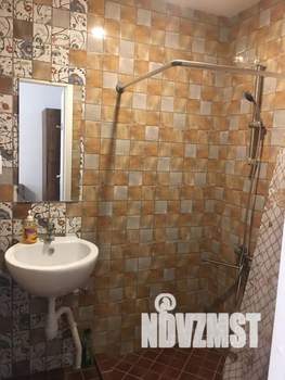 Студия квартира, посуточно, 25м2, 1/3 этаж