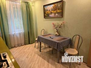 1-к квартира, посуточно, 37м2, 1/4 этаж