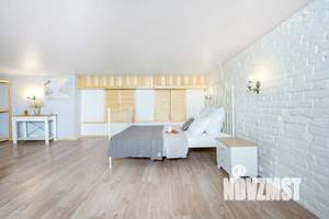 1-к квартира, посуточно, 42м2, 1/2 этаж