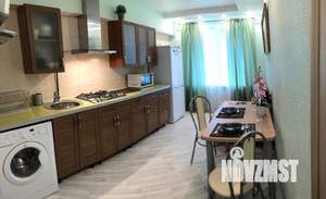 1-к квартира, посуточно, 37м2, 1/4 этаж