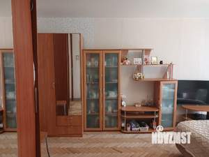 2-к квартира, вторичка, 42м2, 1/5 этаж